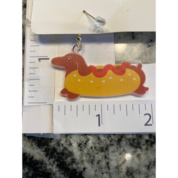 Earrings Wiener Dog Dachshund Dangle Acrylic Lightweight Whimsical Earrings - Picture 4 of 5